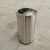 Thùng rác inox tròn nắp chia ngăn có gạt tàn Ø30