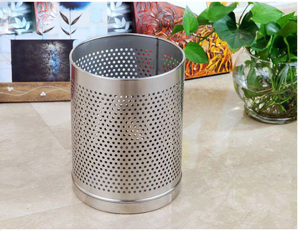 Thùng rác inox trong gia đình